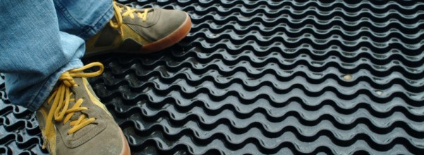 Rubber Floor Mat – Convenient Value